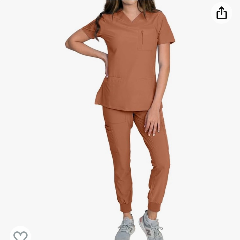 Small terracotta scrub set